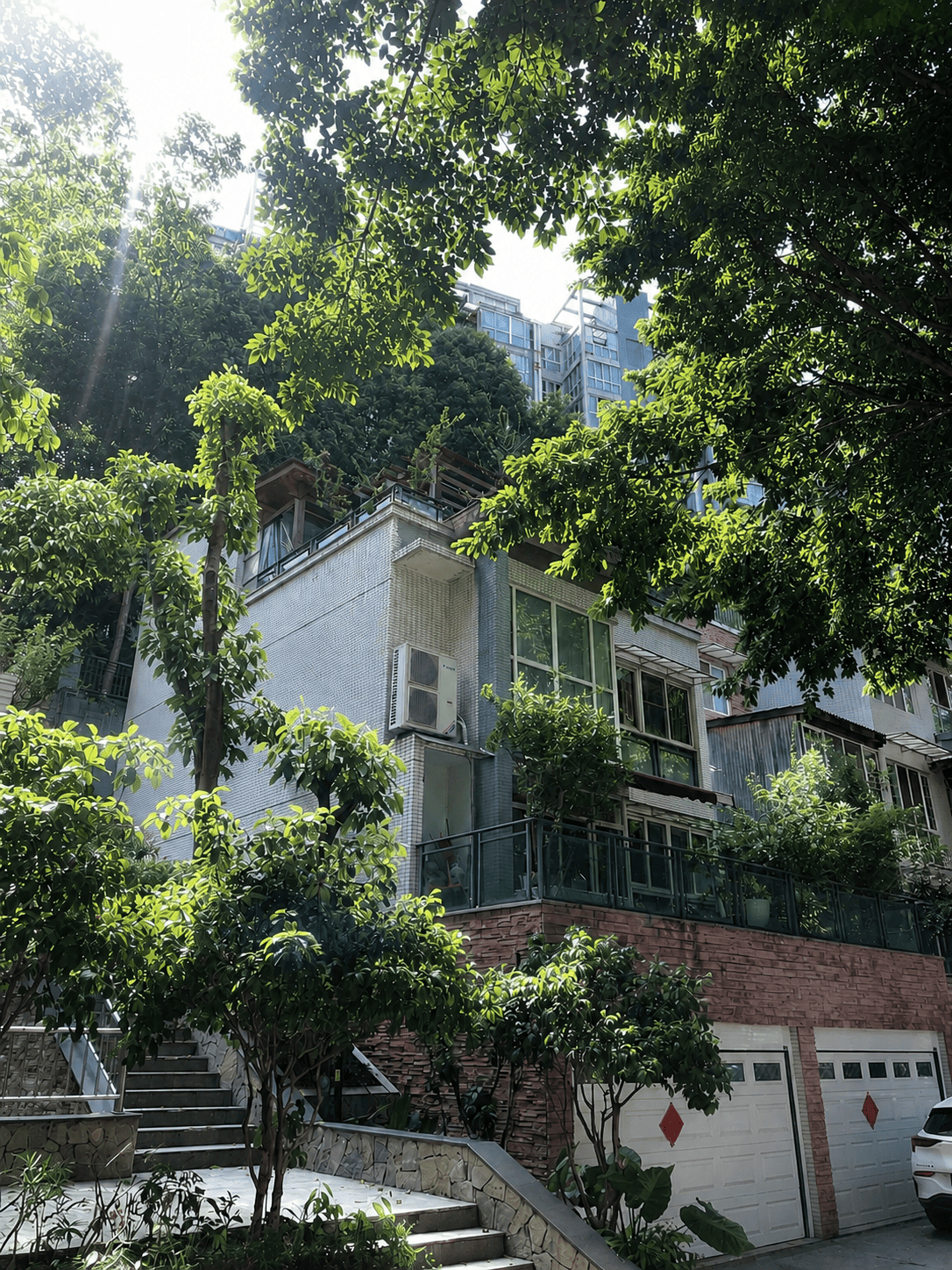 永川岛居岁月从容升级：小小岛老别墅加装蒂升悦行款电梯